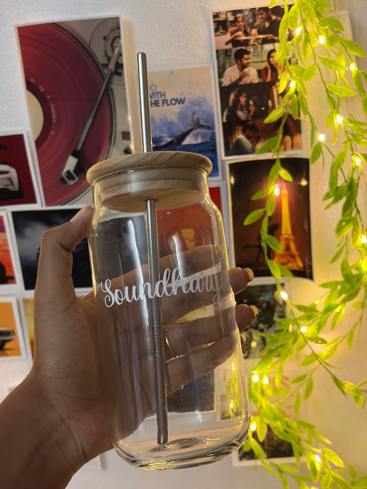 Glass jar