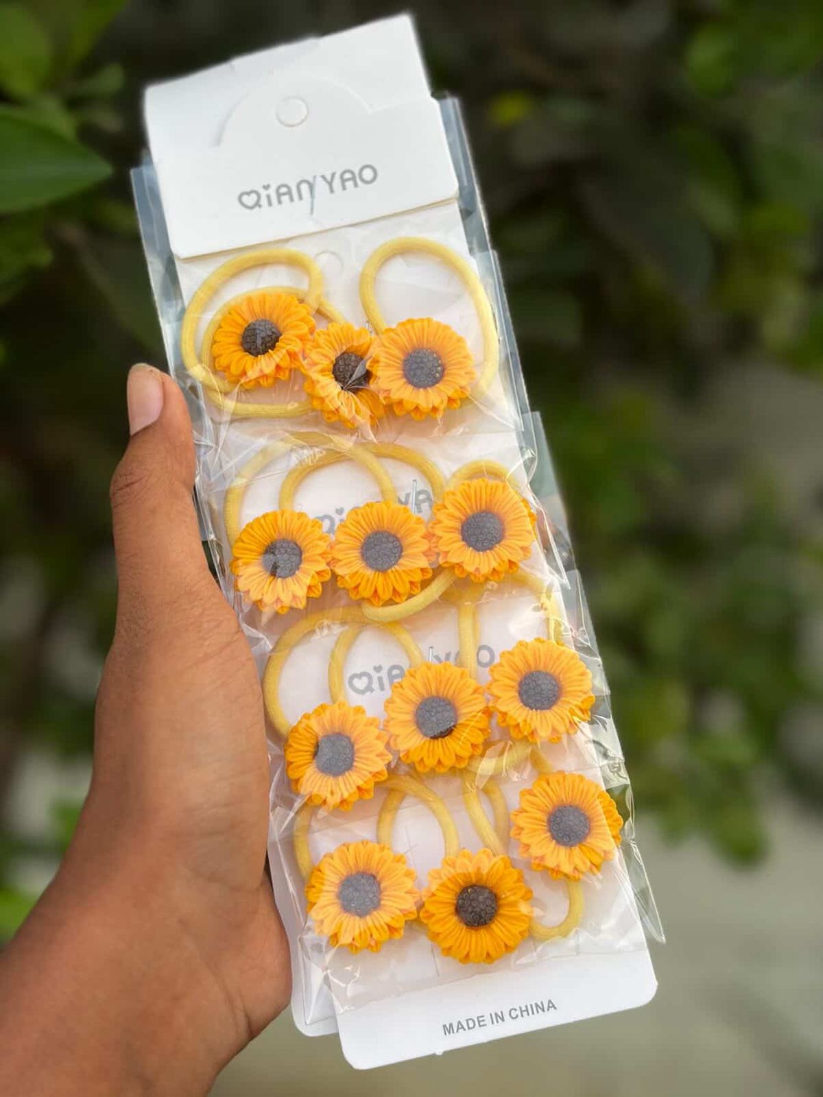Sunflower rubber band.